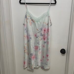 Apt. 9 Pastel Floral Chemise with Lace
